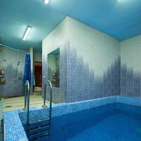 House With Sauna And Pool *